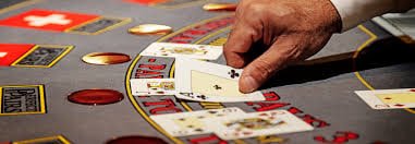 Tampilan permainan Ikan Jackpot dengan berbagai spesies ikan dan antarmuka taruhan